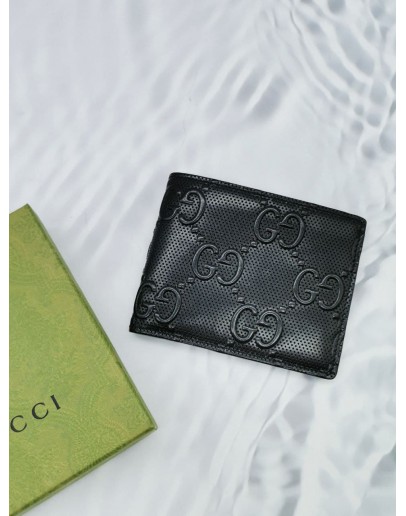 GUCCI GG EMBOSSED WALLET