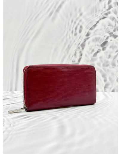 (SALE) LOUIS VUITTON ZIPPY WALLET IN RED EPI LEATHER
