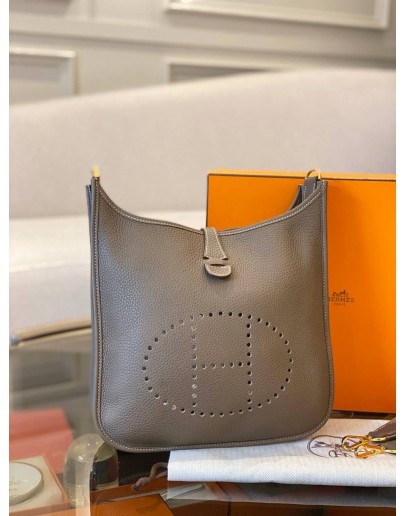 (LIKE NEW) 2020 HERMES EVELYN PM ETOUPE CLEMEN IN GOLD HARDWARE STAMP Y -FULL SET-