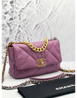 (LIKE NEW) 2020 CHANEL 19 SMALL PURPLE LAMBSKIN CC LOGO FLAP CROSSBODY BAG WITH 3 TONE HARDWARE