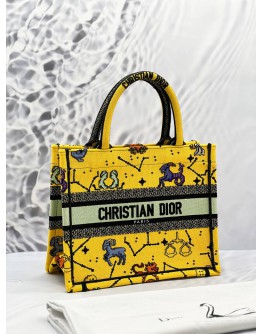 (LIKE NEW) 2022 CHRISTIAN DIOR PIXEL ZODIAC BOOK SMALL TOTE BAG 