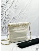 (LIKE NEW)2024 MICROCHIP CHANEL 22 MINI WHITE CALFSKIN LEATHER TOTE SHOULDER CHAIN BAG 