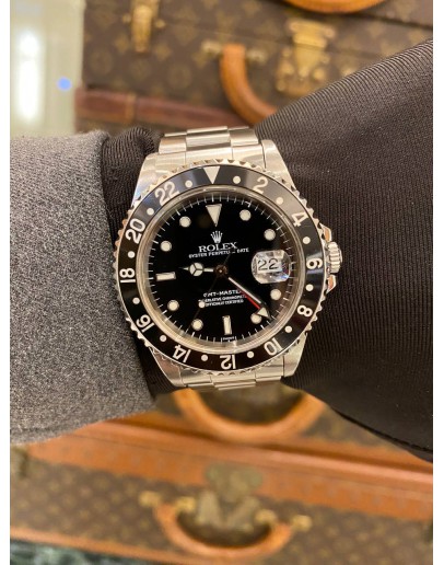 ROLEX GMT-MASTER REF 16700 BLACK DIAL 40MM AUTOMATIC WATCH