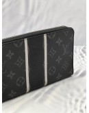 (LIKE NEW) LOUIS VUITTON MONOGRAM ECLIPSE FRAGMENT ZIPPY ORGANIZER WALLET 