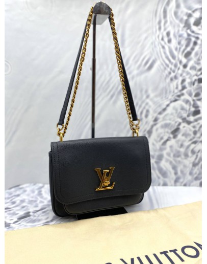 LOUIS VUITTON LOCK ME CHAIN BAG IN BLACK