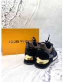 (LIKE NEW) LOUIS VUITTON RUNAWAY SNEAKERS -FULL SET-