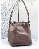 (LIKE NEW) LOUIS VUITTON BROWN EPI LEATHER BUCKET SHOULDER BAG 
