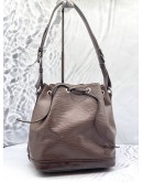 (LIKE NEW) LOUIS VUITTON BROWN EPI LEATHER BUCKET SHOULDER BAG 