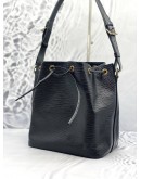 (LIKE NEW) LOUIS VUITTON BLACK EPI LEATHER BUCKET SHOULDER BAG 