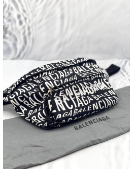(BRAND NEW) BALENCIAGA NYLON WAVE LOGO PRINT WHEEL BLACK WHITE BELTPACK