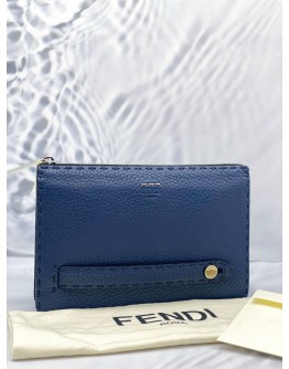 (BRAND NEW) FENDI NAVY BLUE SELLERIA LEATHER ZIP CLUTCH BAG 