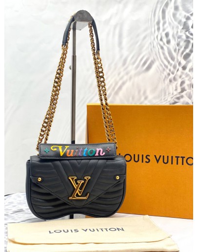 (LIKE NEW) LOUIS VUITTON NEW WAVE CHAIN PM SHOULDER BAG IN BLACK COLOUR -FULL SET-