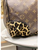 (LIKE NEW) LOUIS VUITTON MONOGRAM CANVAS LEOPARD STEPHEN HANDLE BAG