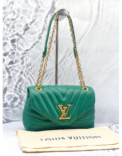 (LIKE NEW) LOUIS VUITTON NEW WAVE CHAIN BAG 