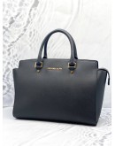 (LIKE NEW) MICHAEL KORS BLACK LEATHER HANDLE BAG WITH STRAP 