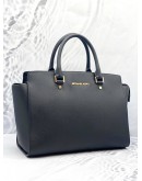 (LIKE NEW) MICHAEL KORS BLACK LEATHER HANDLE BAG WITH STRAP 