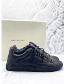 (LIKE NEW) BALENCIAGA ARENA LOW BLACK SHOES SIZE 40 -FULL SET-
