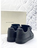 (LIKE NEW) BALENCIAGA ARENA LOW BLACK SHOES SIZE 40 -FULL SET-