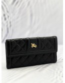 (PRE OWNED) BURBERRY BLACK QUILTED LEATHER TRIM WALLET 