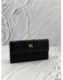 (PRE OWNED) BURBERRY BLACK QUILTED LEATHER TRIM WALLET 