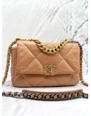 (LIKE NEW) CHANEL LAMBSKIN QUILTED MEDIUM CHANEL 19 FLAP -FULL SET-
