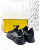 (LIKE NEW) FENDI LOW TRAINERS BLACK