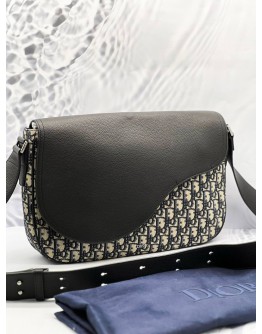 (LIKE NEW) 2022 CHRISTIAN DIOR SADDLE FLAP MESSENGER BAG 