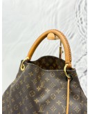 LOUIS VUITTON ARTSY MM SHOULDER BAG IN BROWN MONOGRAM CANVAS