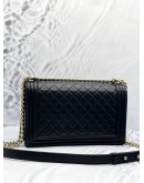 (LIKE NEW) CHANEL BOY NEW MEDIUM FLAP SHOULDER AND CROSSBODY BAG IN BLACK QUILTED LAMBSKIN LEATHER YEAR 2016 -FULL SET-
