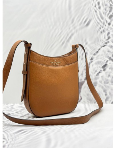 KATE SPADE LEILA NORTH SOUTH CROSSBODY BAG IN BROWN PEBBLED LEATHER