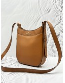 KATE SPADE LEILA NORTH SOUTH CROSSBODY BAG IN BROWN PEBBLED LEATHER