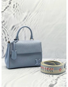 (LIKE NEW) MICROCHIP LOUIS VUITTON CLUNY MINI EPI LEATHER HANDBAG
