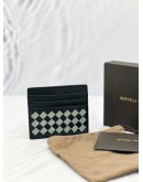 (LIKE NEW) BOTTEGA VENETA BLACK CHECKER CARD HOLDER -FULL SET- 
