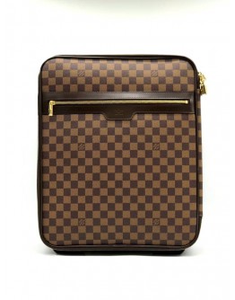 Louis Vuitton Rolling Luggage